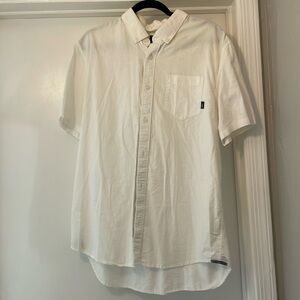 Men’s short sleeve button up
